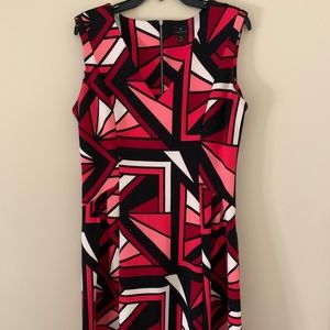 knee length Worthington abstract pattern dress